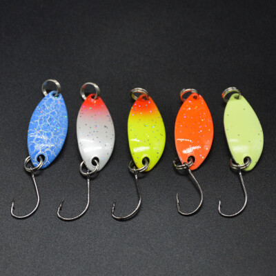 

Saidsome 5Pcs Color Spoon Type Horse Mouth Sequins 3cm5g Multicolor Road Sub-Bait Bait fishing bait fishing lure