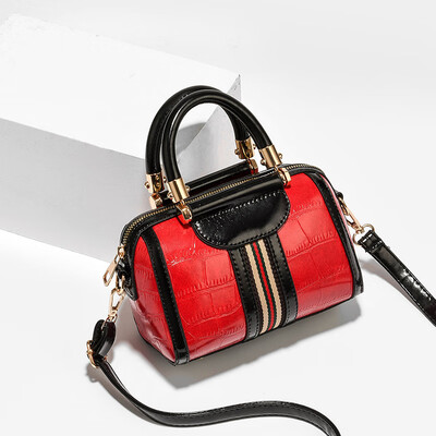 

Bag female 2019 Boston spring&summer models Korean fashion ladies wild Messenger bag shoulder bag a generation
