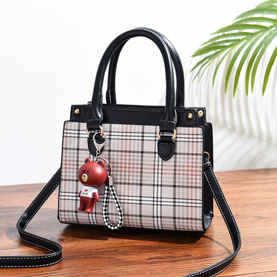 

2019 new one-shoulder handbags Europe&the United States fashion elegant big bag handbags handbags