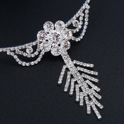 

Bridal Jewelry Two Piece Set Rhinestone Leaf Earrings Claw Chain Luxury Jewelry Sets Necklace For Women