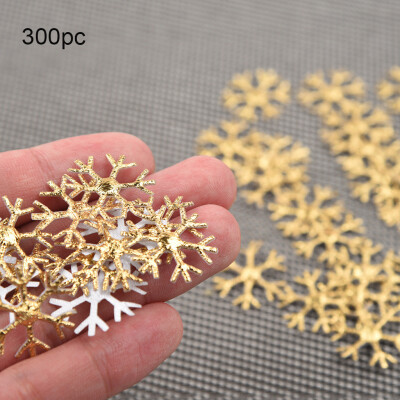 

Toponeto 300pc Gold Silver Cloth Christmas Snowflake Confetti Christmas Decoration 23mm