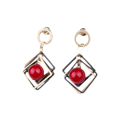 

Korea Earrings Fashion Pearl Earrings Personalized Anti - Allergic Geometric Jewelry