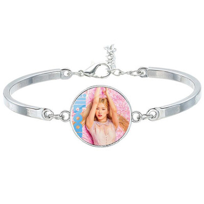 

KPOP BLACKPINK Same paragraph Retro Punk Style Woven Bracelet Creative Simple Metal Button Bracelet