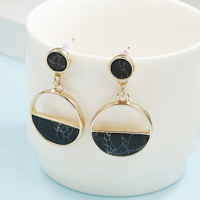 

2018 New Fashion Stud Earrings Black White Stone Geometric Earrings Round Triangle Design Punk Ear Jewelry Brincos