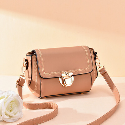 

Korean version of candy color small square bag sewing thread temperament female bag 2019 new shoulder diagonal package