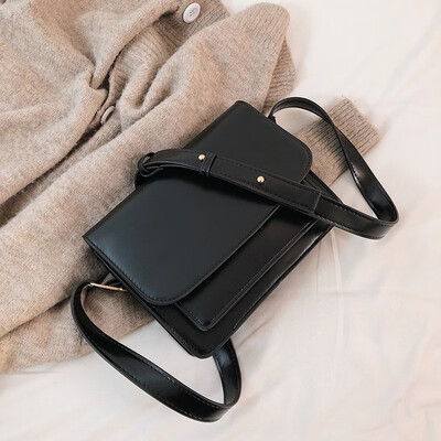 

Qiao Bani 2019 spring new Korean fashion Dongdaemun wild color flip bag shoulder diagonal female bag
