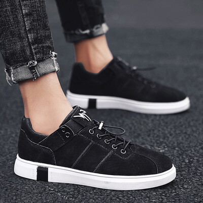 

Autumn shoes mens casual shoes Korean version of the trend of wild mens shoes students small black tide shoes chef