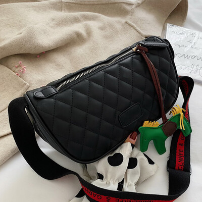 

On the new texture bag 2019 new Korean Joker Messenger bag fashion chest bag foreign gas disco bag