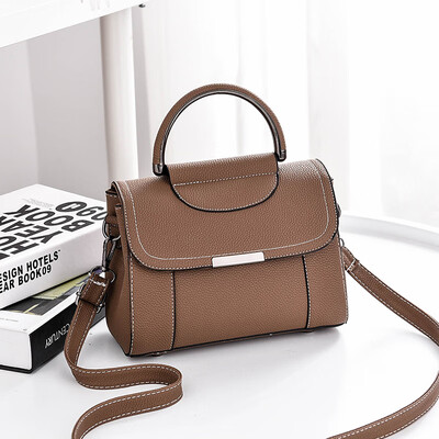 

The new Chaohan version of the womens handbag is simple&stylish