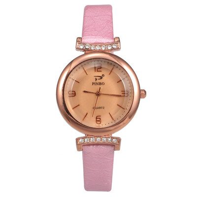 

Casual Women Watches Rhinestone Scale Dial Ladies Quartz Wristwatch Elegant Leather Strap Sport Clock Gift Montre Femme