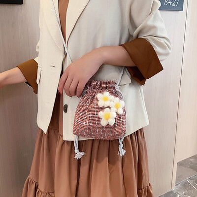 

Tailored Women Joker Crossbody Fashion One Shoulder Drawstring Dumplings