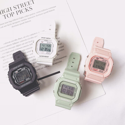 

Matcha green watch girl ins avocado green square electronic watch box network celebrity square watch multifunctional