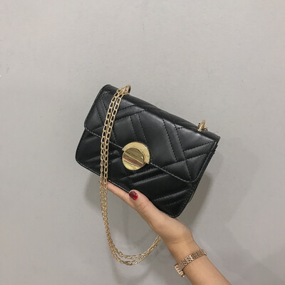 

2019 new simple fashion casual shoulder bag female foreign style texture chain Messenger bag wild embroidery line small square bag