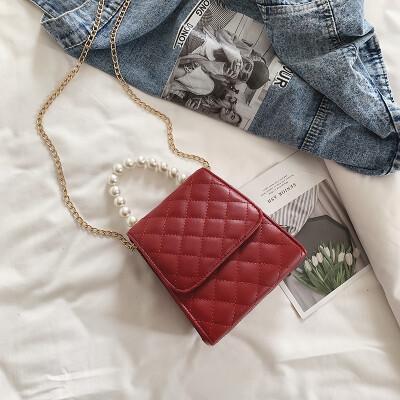 

Casual wild pearl handbag 2019 new simple small bag female fashion rhombic chain shoulder Messenger bag