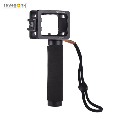 

SEVENOAK SK-RXOC Camera Cage Aluminum Alloy with Hand Grip Cold Shoe Mount 14 Inches Screw Threads for Sony RX0 Camera