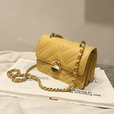 

Small fragrance rhombic embroidered line bag female 2019 new wave Korean version of the wild single shoulder slung fashion chain small square bag