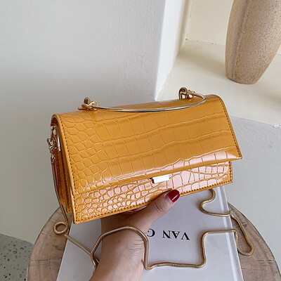 

Small bag women2019 new style Korean sexy hand-held single-shoulder small square bag chain one-on-one one-on-one