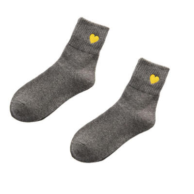 

Autumn Winter Cute Heart Embroidery Elastic Women Breathable Middle Tube Socks