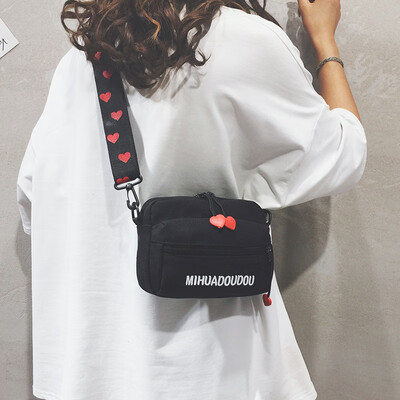 

Net red pouch handbags new 2019 fashion canvas bag female shoulder summer small fresh wild ins Messenger bag