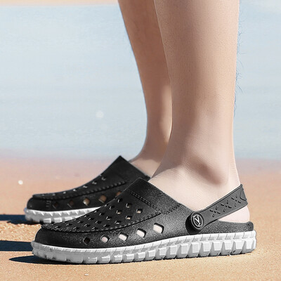 

2019 summer hole semi-drag new slippers slip outside wearing sandals tide beach Baotou dual-purpose mens sandals