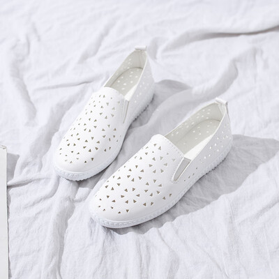 

Small white shoes female 2019 summer new wild tide shoes flat lazy casual breathable one pedal single shoes summer