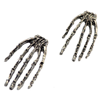 

Cool Ear Stud Silver Alloy Earring Skull Bone Skeleton Hand Earring Goth Punk Rock Ear Stud Party Fancy Dress Accessories