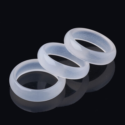 

Natural Agate Rings Clear Size 818mm
