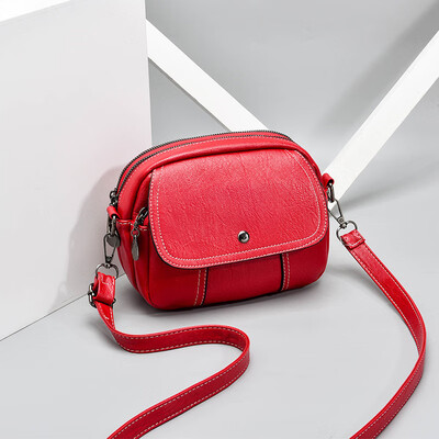 

Korean version of the 2019 spring new single shoulder diagonal package Korean version of the cool fashion casual ladies small square package