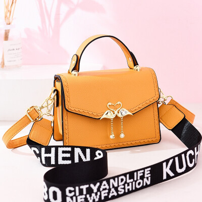 

Womens Bag New Chaotic Net Red Summer Qingxinsen Simple Baitao Fashion Single Shoulder Slant Bag