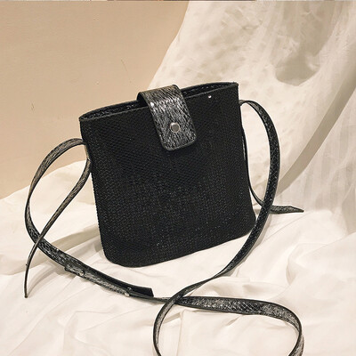 

Chic bag female ins super fire 2019 new Korean version of the wild single shoulder slung fashion sequins chain bucket bag