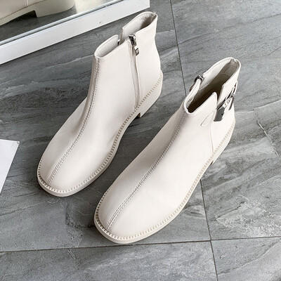 

Chelsea Shoe Girls Spring&Autumn Single Boots with Black&White Flat Bottom Tide Martin Boots Slim Shoes