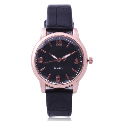 

European&American ladies irregular belt quartz watch student digital watch female models