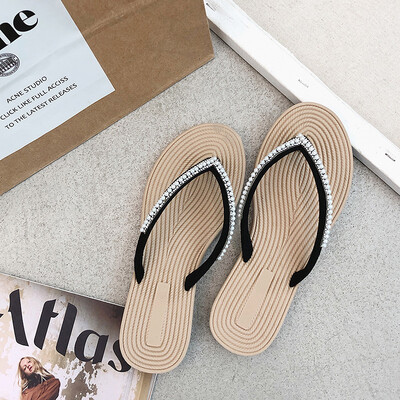 

Rhinestone flat flip-flops womens summer 2019 new beach resort sandals simple Pearl clip feet sandals women