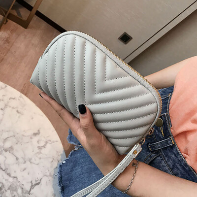 

Tailored Women Vintage Snake Bone Chain Mobile Phone Bag Casual Clutch Bag Wallet
