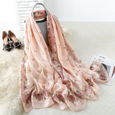 

Spring new scarf female floral wild scarf female summer autumn seaside sunscreen shawl dual-use large beach towel