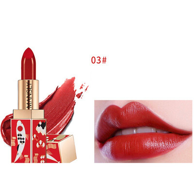 

Chinese Forbidden City Lipstick Waterproof Non-Stick Cup Moisturizing Easy to Color Lipstick