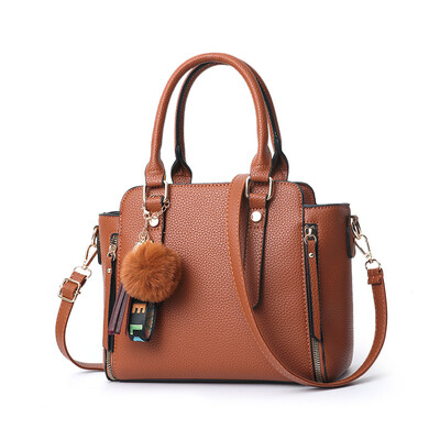 

Ladies bag 2019 spring new European&American big bag fashion tide female bag shoulder slung handbag