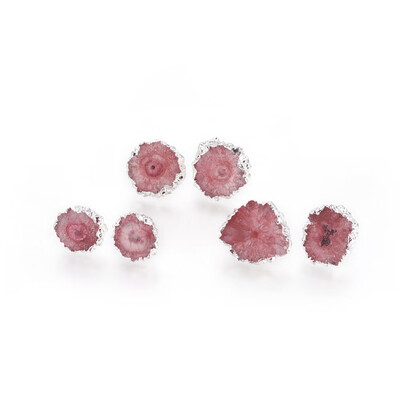

Natural Dyed Quartz Stud Earrings with Stainless Steel Findings Flat Round Silver PaleVioletRed 1422x1422x56mm Pin 07mm