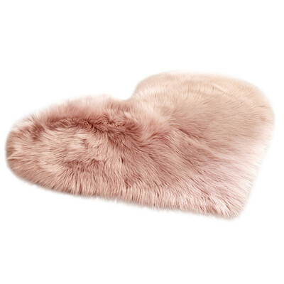 

3040CM Soft Artificial Sheepskin Rug Chair Cover Bedroom Mat Heart Shaped Wool Warm Hairy Carpet Seat Textile Fur Rugs