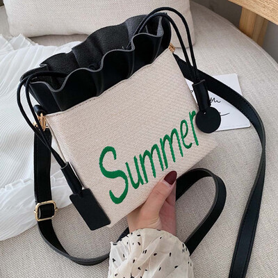 

Tailored Womens Fashion Woven Diagonal Shoulder Bag Bundle Pocket Handbag Solid Color
