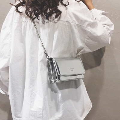 

Advanced sense bag Western style handbags new 2019 Messenger bag female wild ins France small chain bag