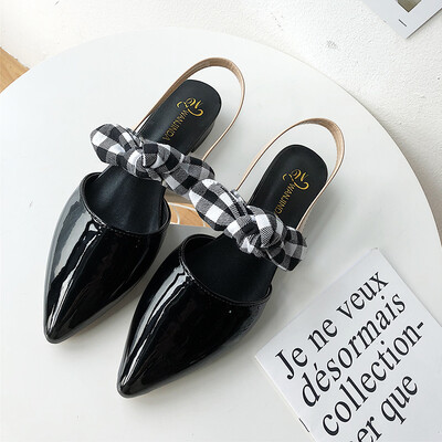

Sandals woman 2019 summer new thick heel bow pointed single shoe Korean version of students 100 bag head high heels