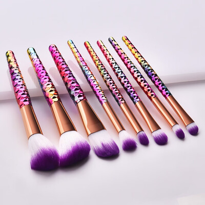 

Toponeto 8 Pcs Makeup Brushes With A Honeycomb Eye Shadow Makeup Brush Set