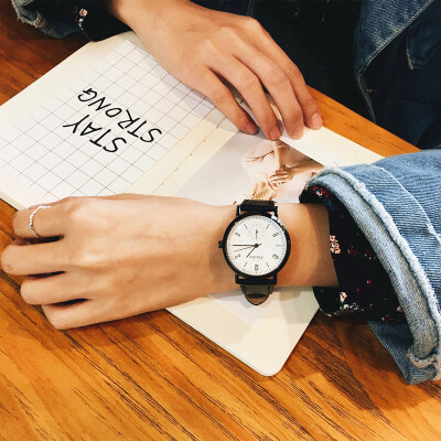 

Korean Simple Watch Female Restoration Literature&Art Sen Female Student Fashion European&American Atmospheric Leisure Fem