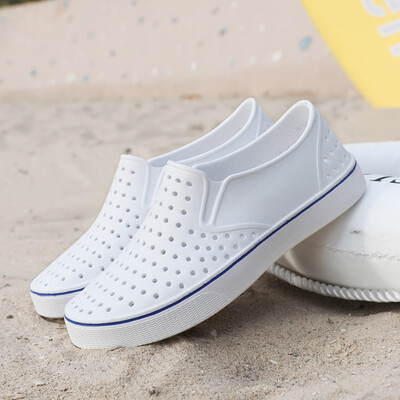 

Rose Summer Casual Couple Flats Breathable Antiskid Light Slippers Beach Hole Shoes