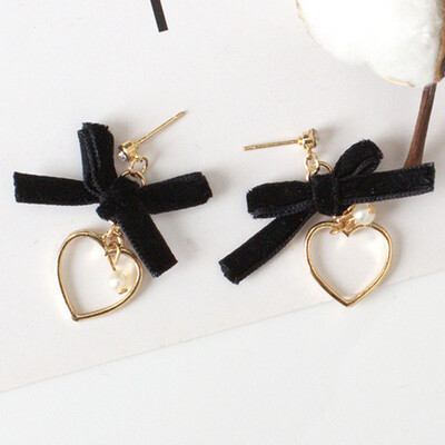 

Fashion Women Simple Sweet Style Bow Tie Love Pendant Earrings Alloy Ear Stud