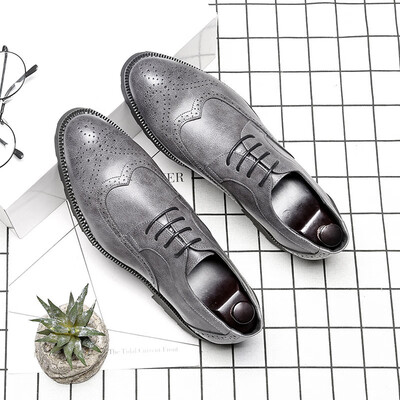 

2019 autumn tide shoes Brock mens shoes carved England dress business Korean shoes mens casual shoes men