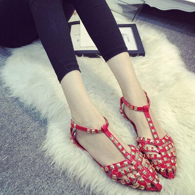 

New Fashion Women Flat Sandals Solid Color Hollow Out Rivet Casual Summer Beach Shoes BlackSilverRed