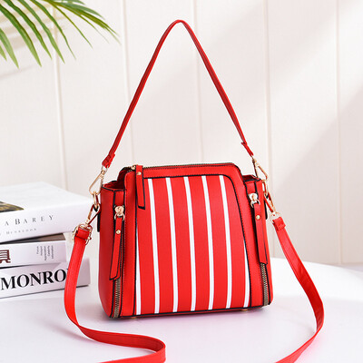 

2019 spring cool fashion simple shoulder bag casual handbag retro diagonal saddle bag