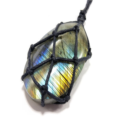 

Nordic Natural Crystal Pendant Fluorite Quartz Crystal Point Healing Hexagonal Wand Treatment Stone With Rope Room Decoration